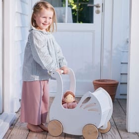 Sweet Swan Pram image 2