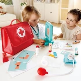 Little Doctor's Medical Set Image 2